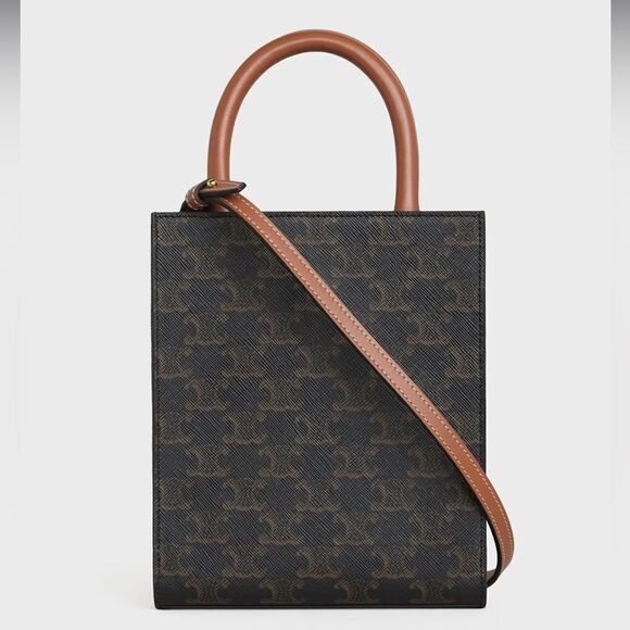 CELINE MINI VERTICAL CABAS IN TRIOMPHE CANVAS & CALFSKIN WITH CELINE PRINT TAN - Picture 3 of 10